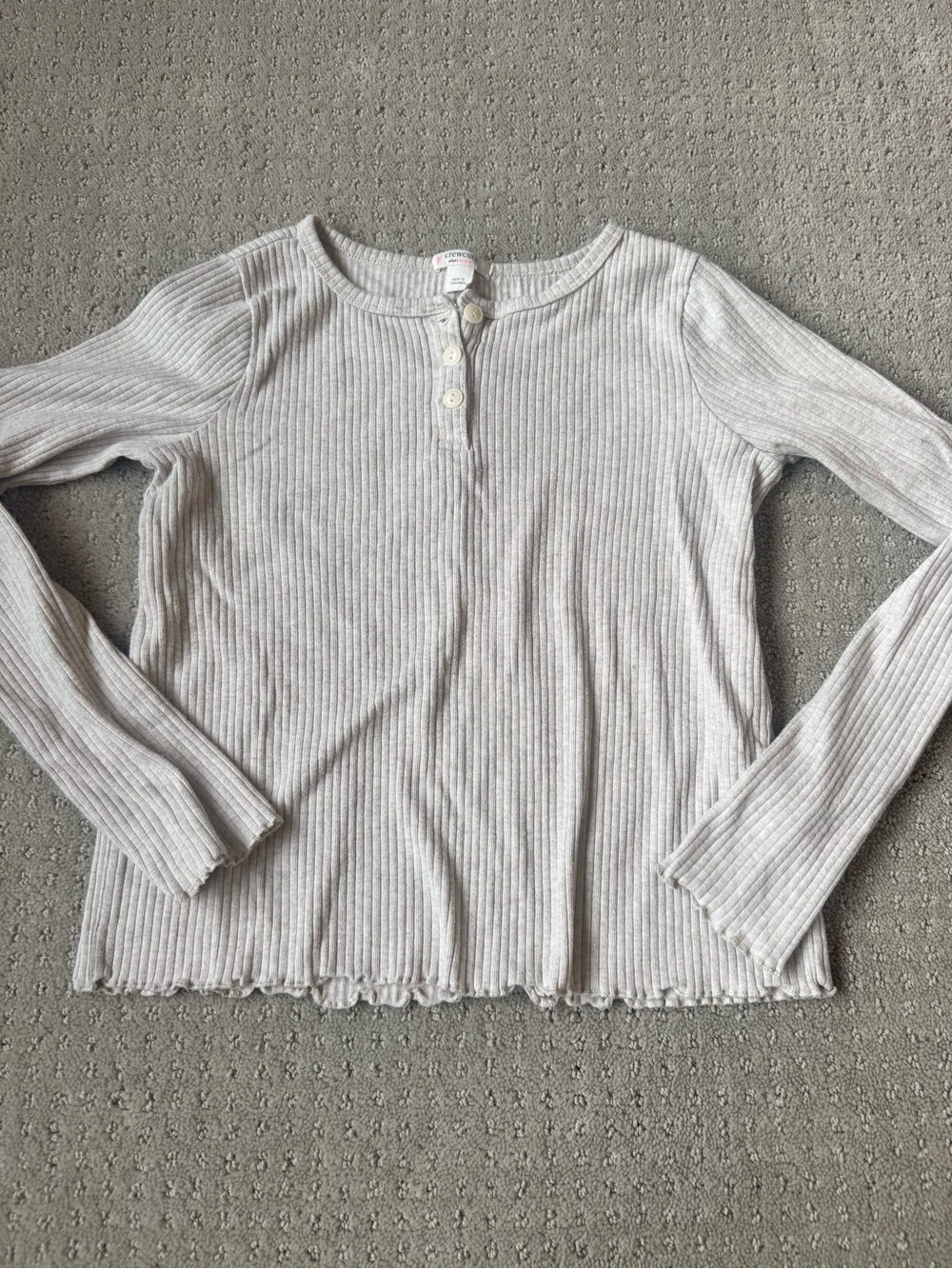 Girls Crew cut size M 8-9 long sleeve button up top.